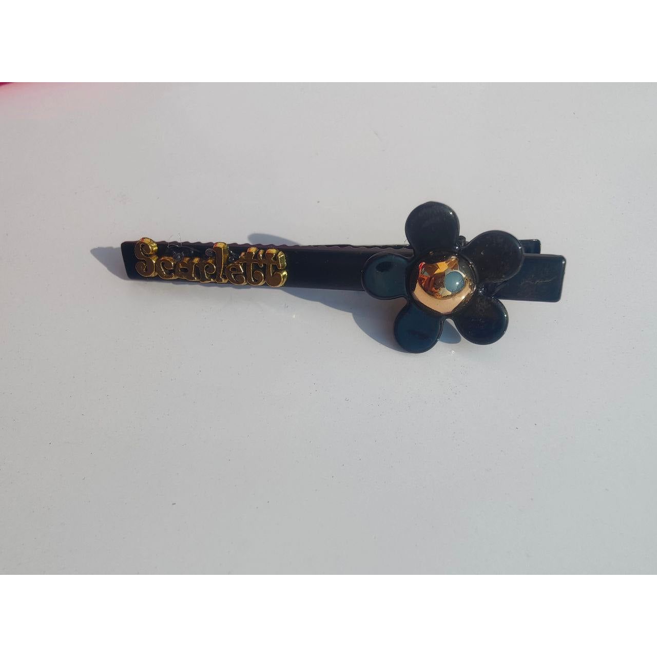 Scarlett Black Clip - Clori