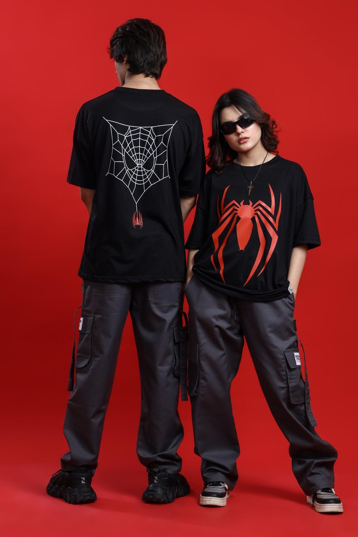 Unisex Oversized Spider Graphic T-Shirt – Black & Red | Streetwear Collection