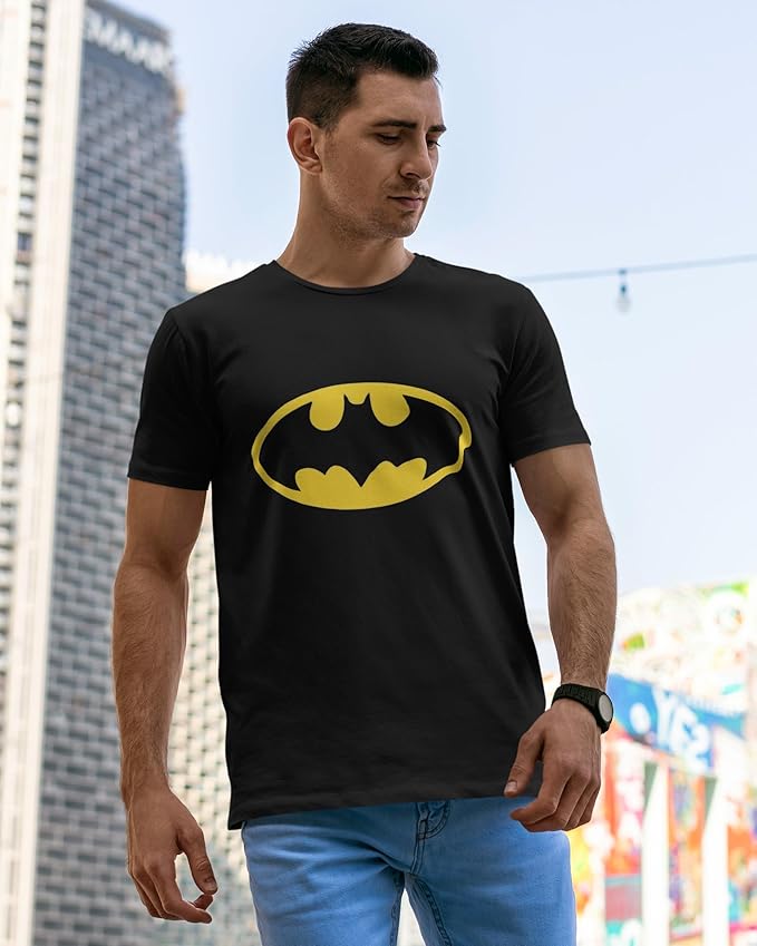 Batman Logo Graphic T-Shirt – Black | PD Clori