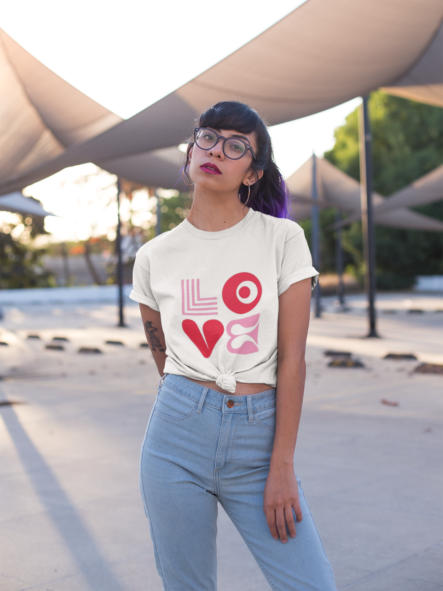 Retro LOVE Graphic Printed T-Shirt