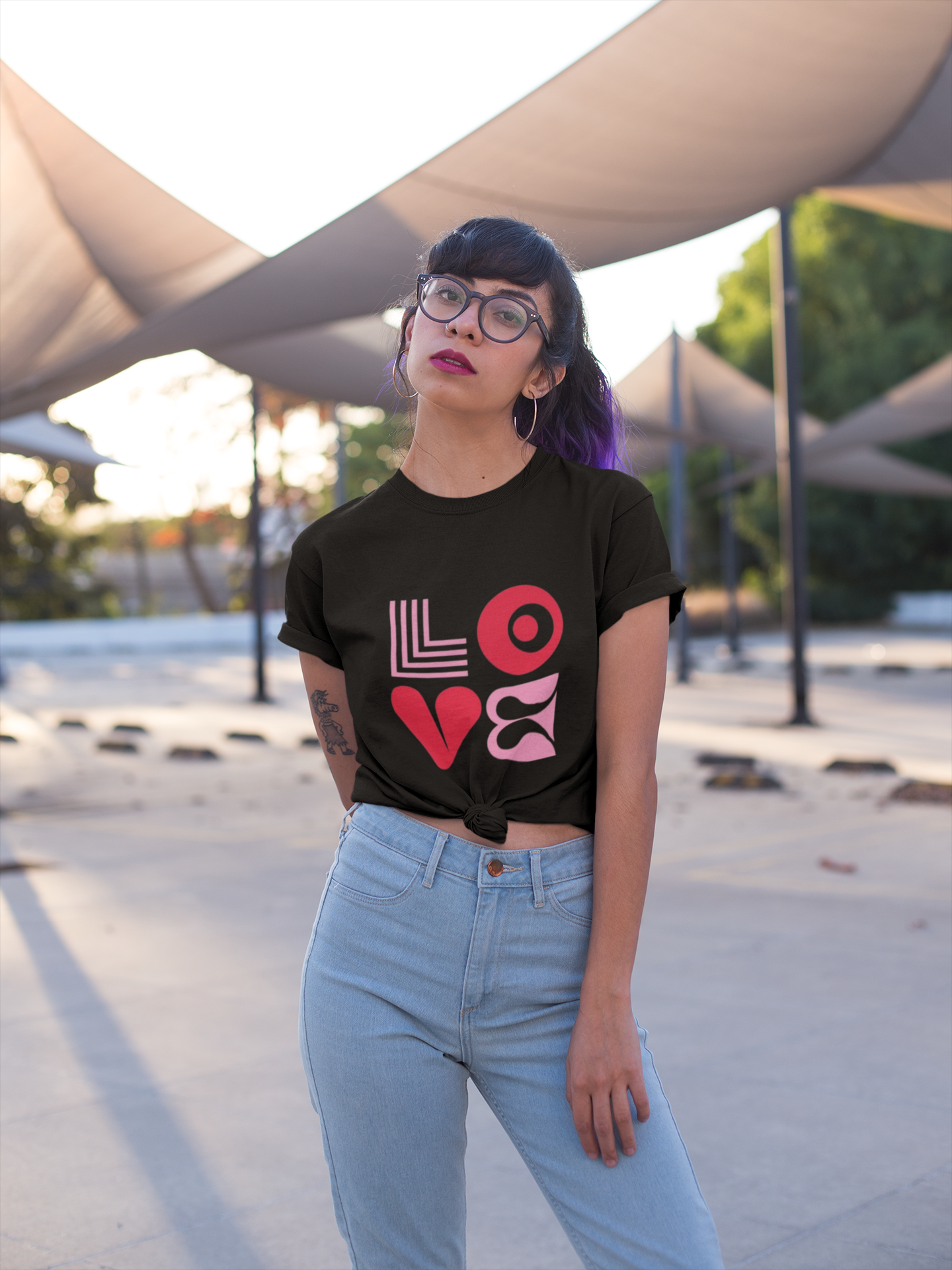 Retro LOVE Graphic Printed T-Shirt