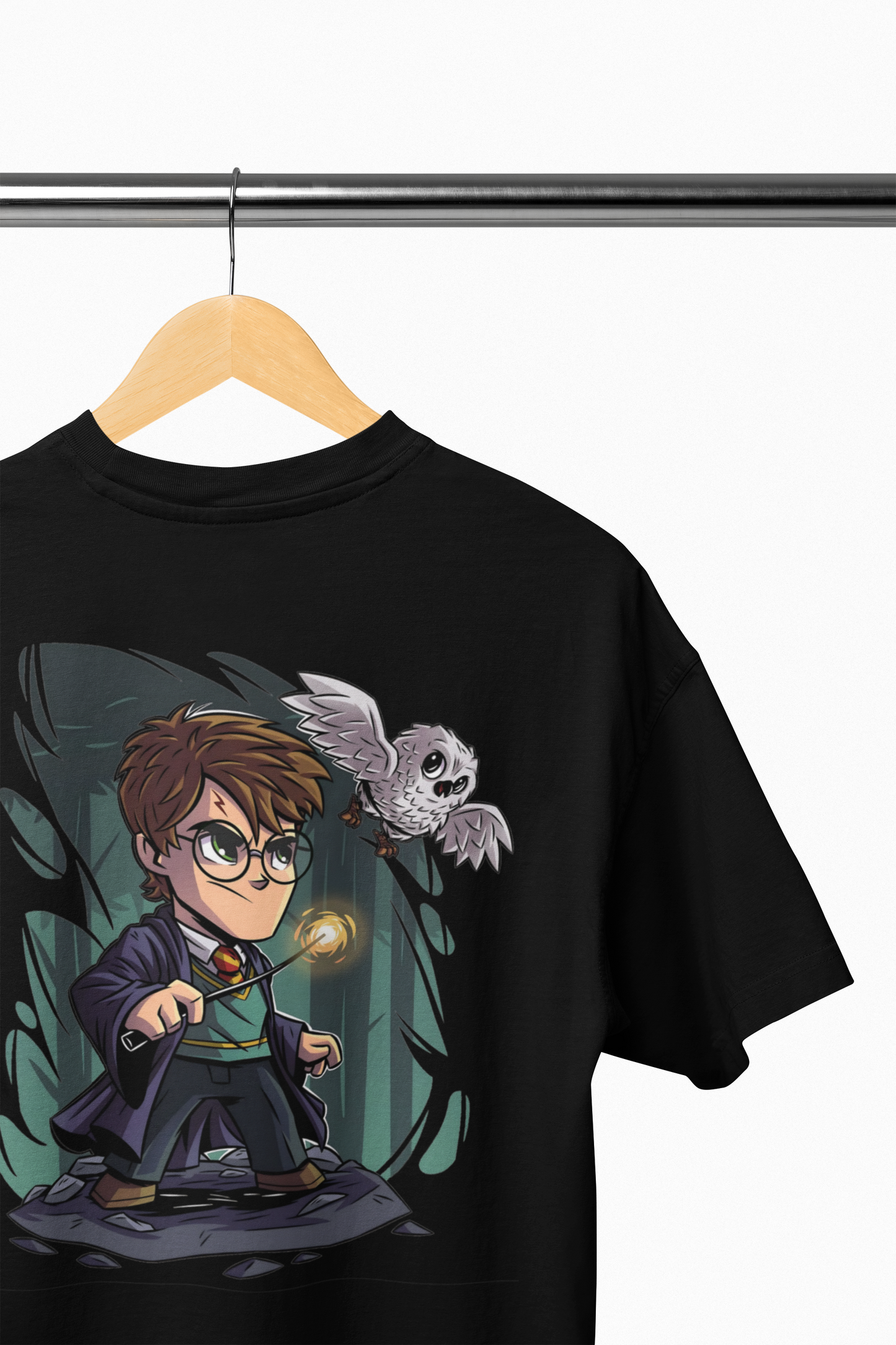 Men’s Oversized Black T-Shirt with Wizard Hat Chest Print