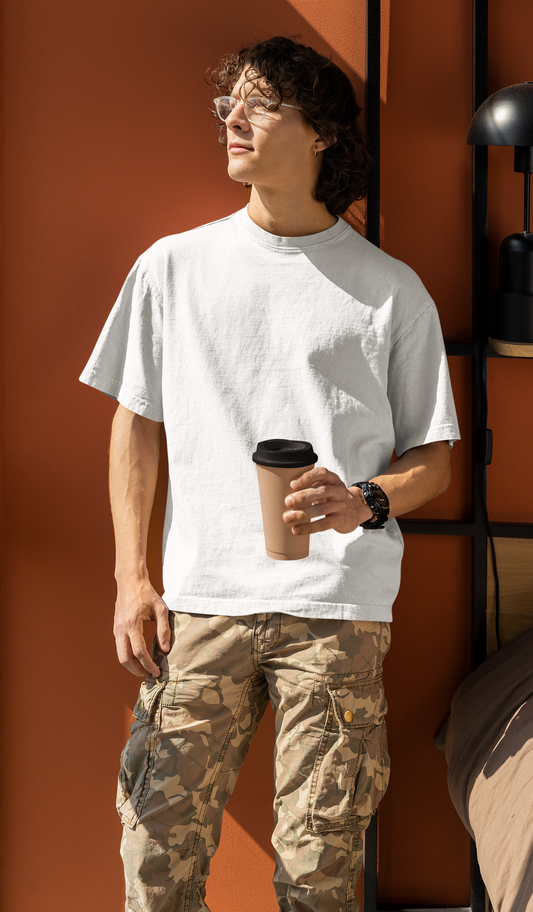 Basic Solid Oversized Men’s White Cotton T-Shirt – Minimal Streetwear Tee