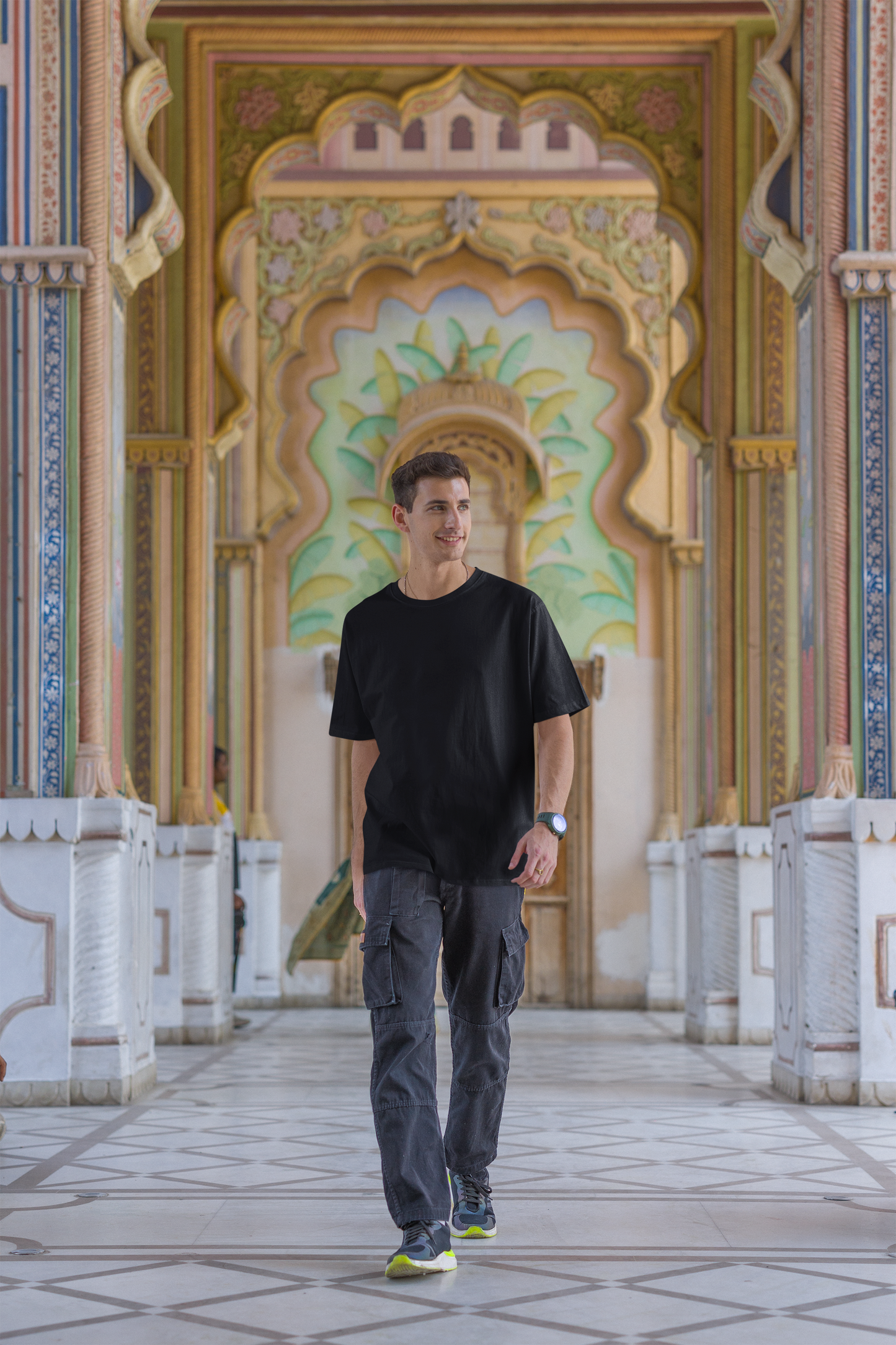 Basic Solid Oversized Men's Black Cotton T-shirt