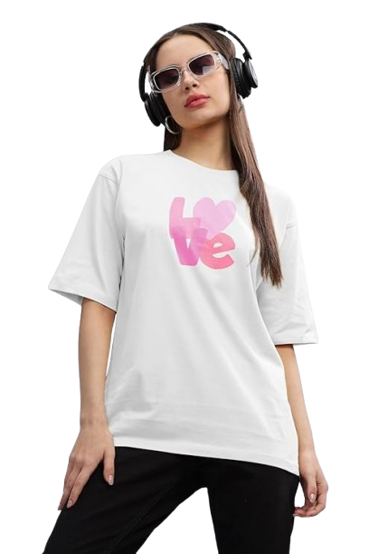 Love – Oversized Women’s Graphic T-Shirt