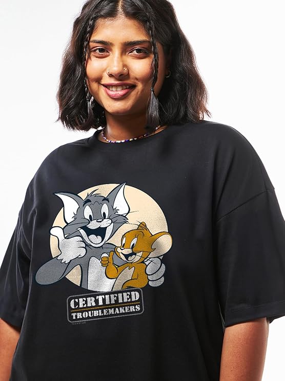 Tom and Jerry Women's Oversized T-Shirt Black | Cartoon Graphic Print Casual Wear