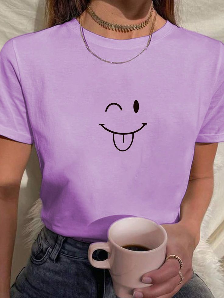 Minimal Smiley Graphic Lavender T-Shirt for Women