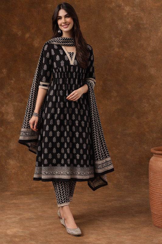 Elegant Black Printed Kurta Set with Dupatta – Timeless Ethnic Grace