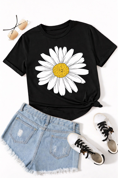 Minimal Daisy Graphic Black T-Shirt for Women | Aesthetic Floral Tee by Pd Clori