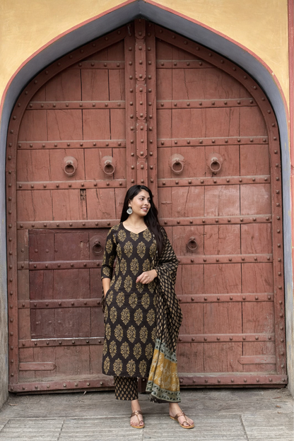 Women’s Brown & Gold Printed Kurta Pant Set with Dupatta – Elegant Ethnic Wear