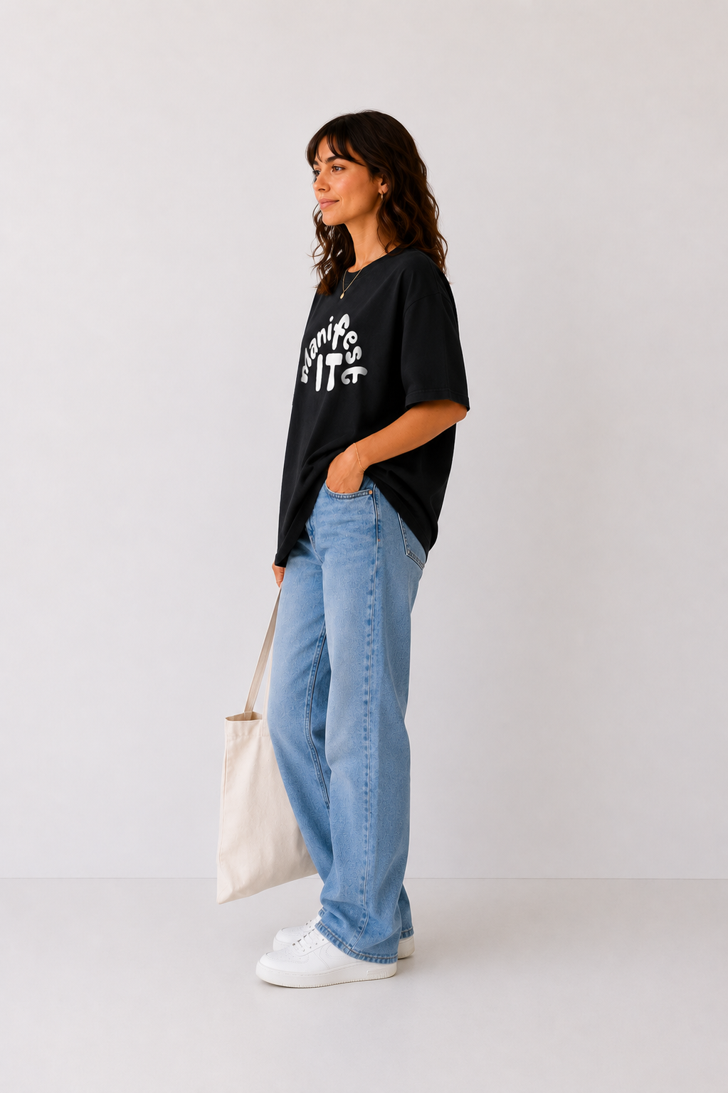 Manifest It Graphic Oversized T-Shirt