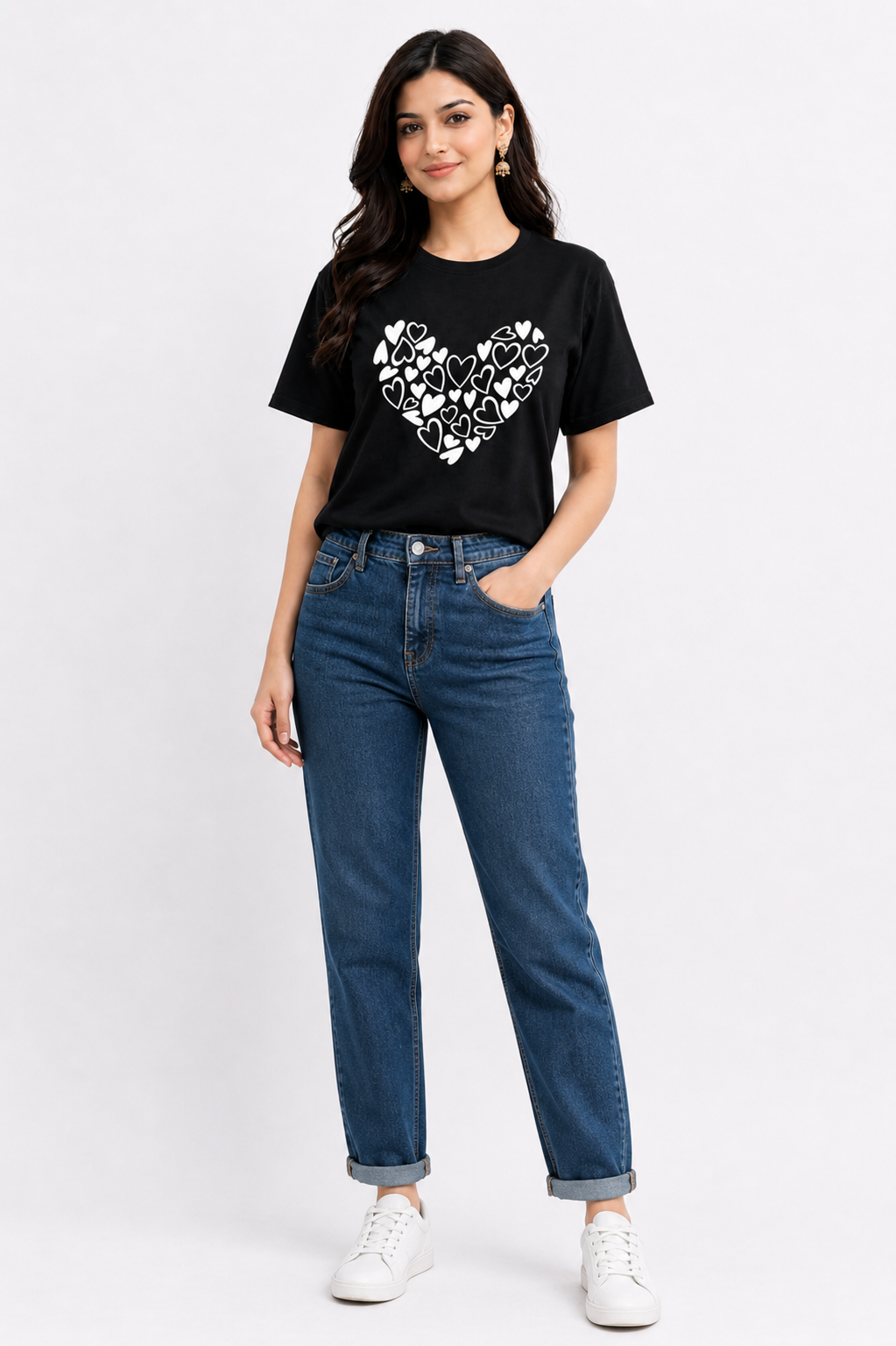 Pd Clori Heart Graphic Black T-Shirt for Women