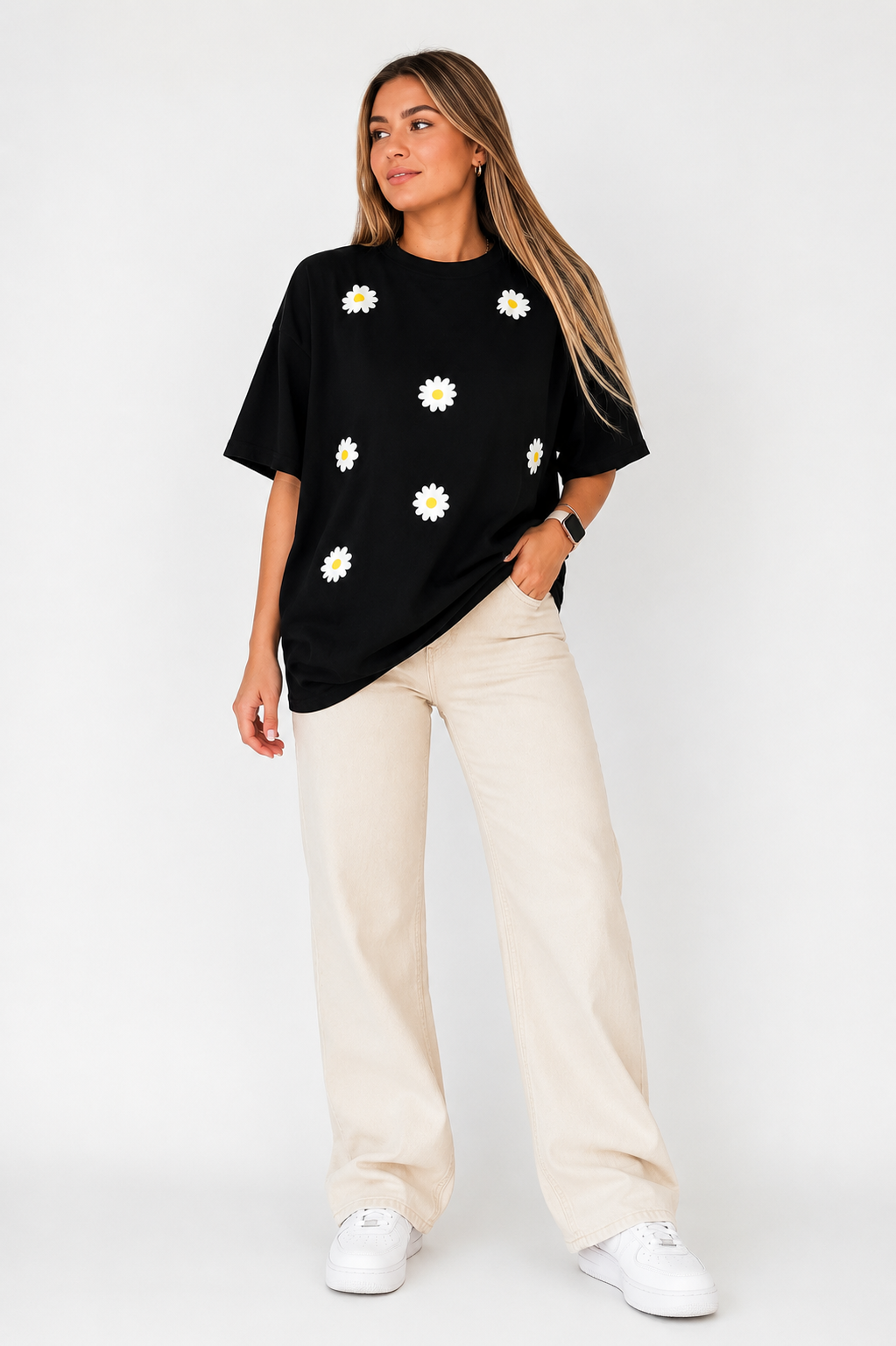 Black Daisy Printed Oversized T-Shirt for Women | Cute Aesthetic Casual Tee by Pd Clori