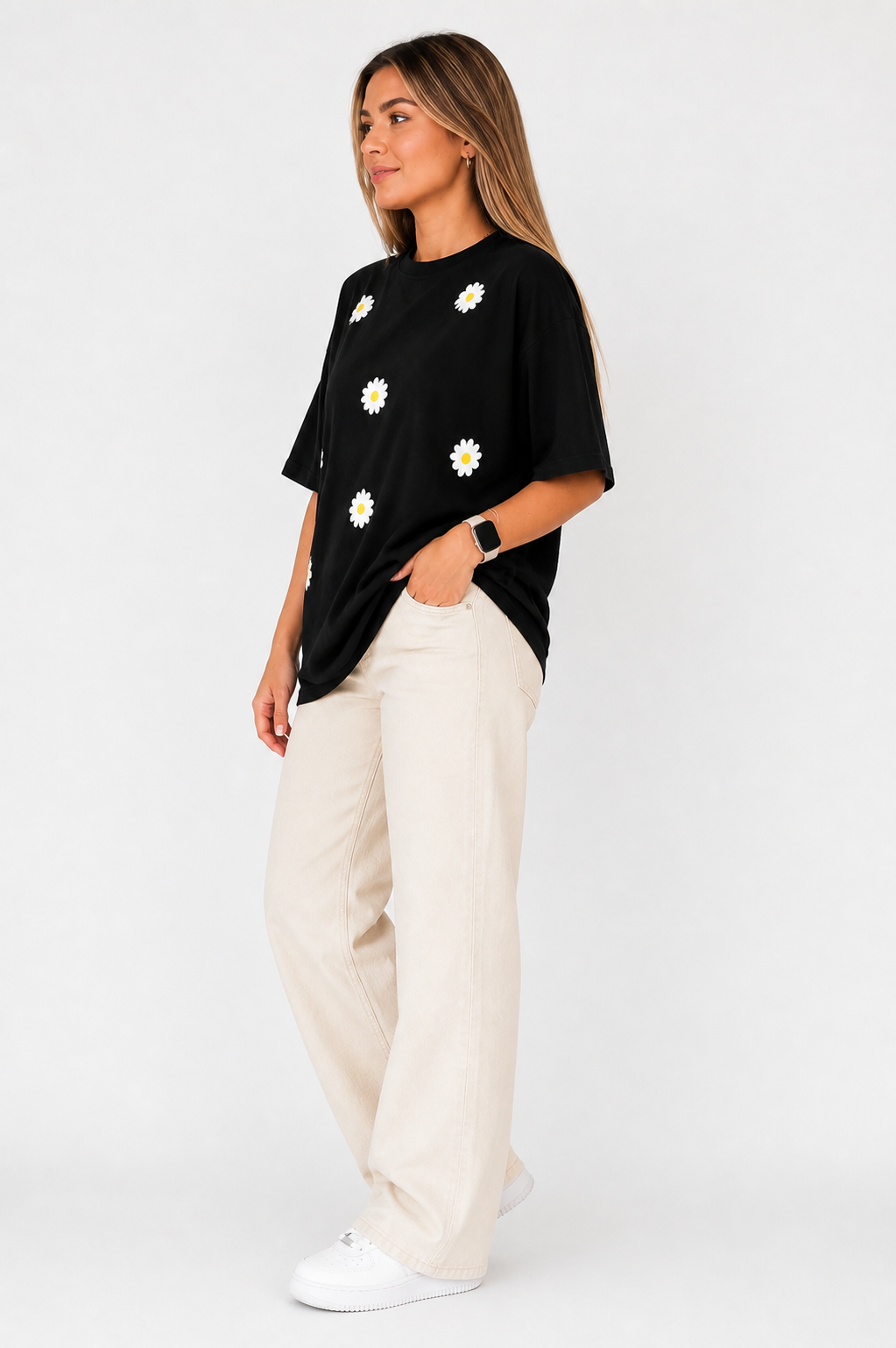 Black Daisy Printed Oversized T-Shirt for Women | Cute Aesthetic Casual Tee by Pd Clori