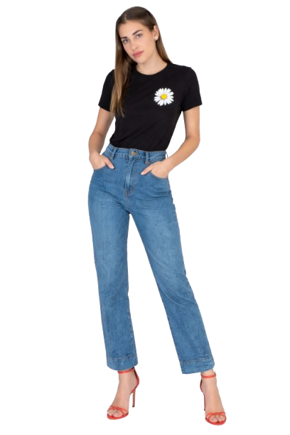Minimal Daisy Graphic T-Shirt for Women | Cute Aesthetic Black Cotton Tee by Pd Clori