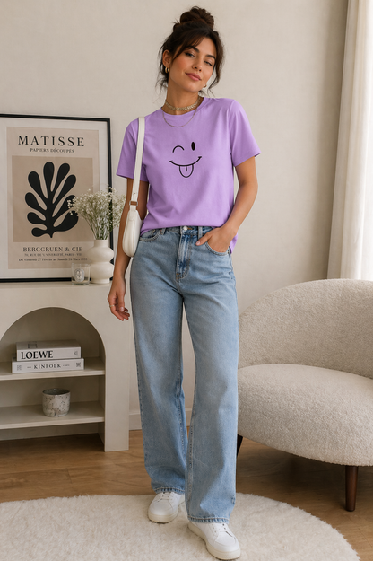 Minimal Smiley Graphic Lavender T-Shirt for Women