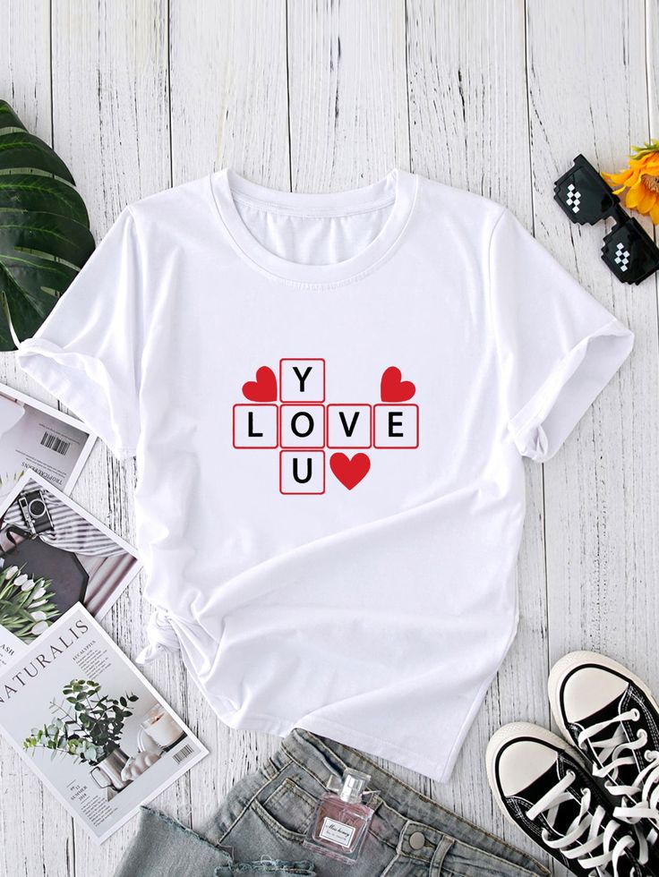 Pd Clori LOVE Grid T-Shirt | Minimal Heart Graphic Tee for Women | Aesthetic White Cotton