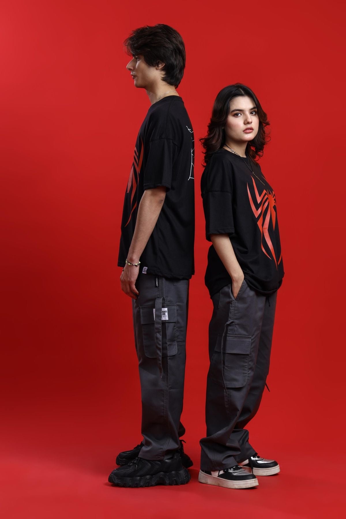 Unisex Oversized Spider Graphic T-Shirt – Black & Red | Streetwear Collection