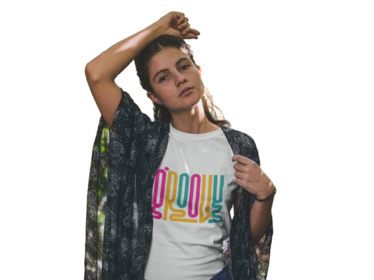 Groovy Graphic Print Women’s T-Shirt – Retro & Trendy