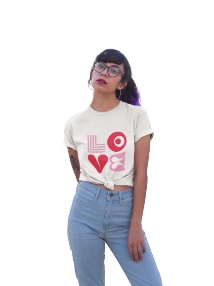 Love Graphic Print Women’s T-Shirt – Chic & Casual