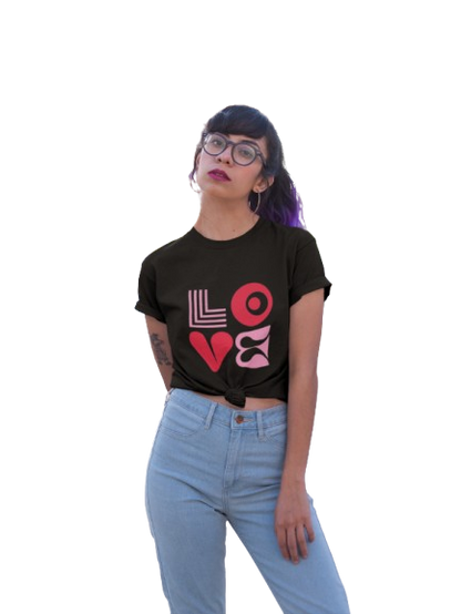 Love Graphic Print Women’s T-Shirt – Chic & Casual