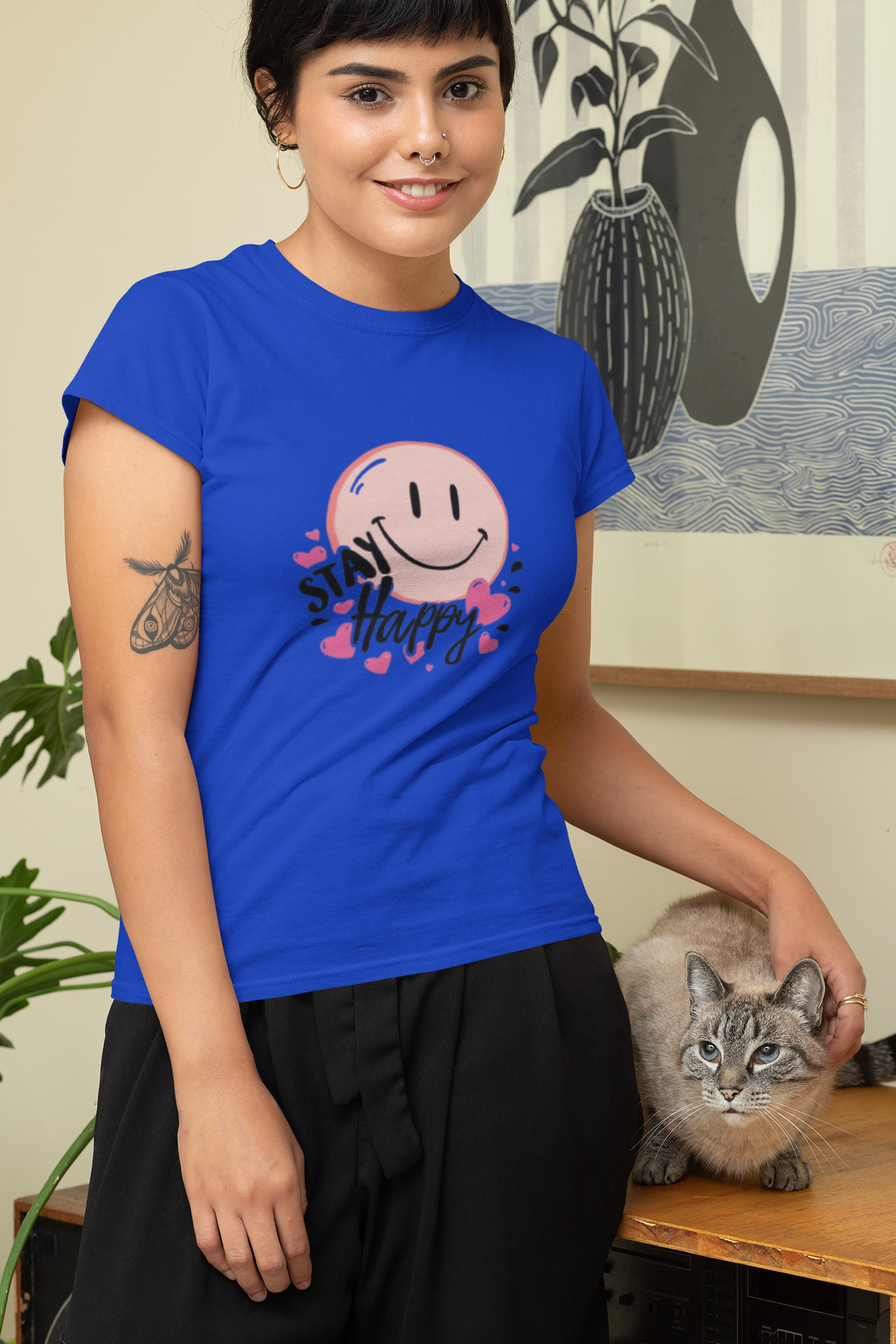 Stay Happy Smiley Graphic T-Shirt
