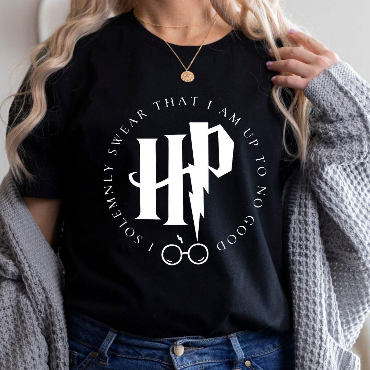 HP “I Solemnly Swear That I Am Up to No Good” T-Shirt – Magical Fan Tee