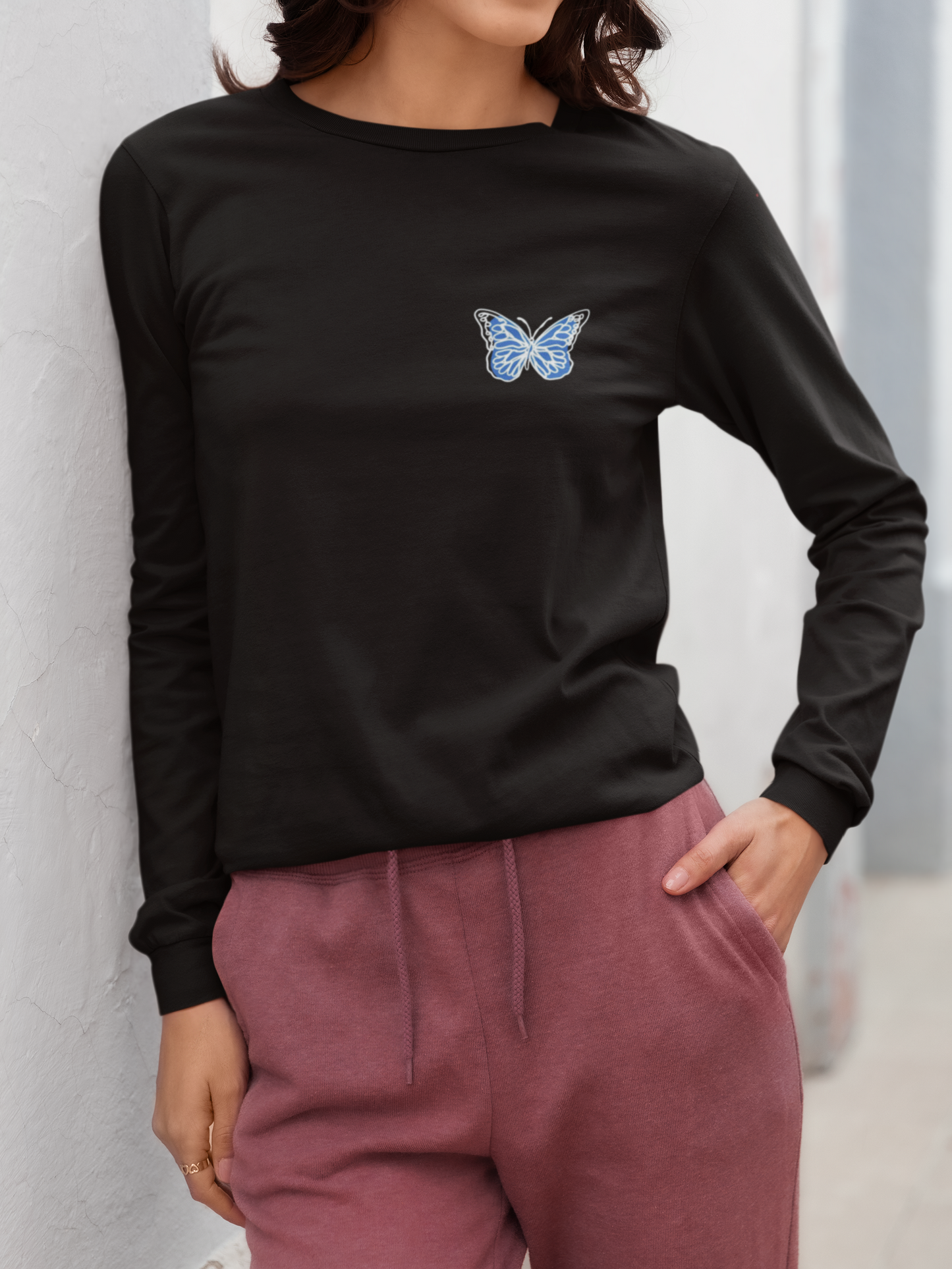 Blue Butterfly Minimal Graphic Print Women’s T-Shirt – Aesthetic Cotton Casual Tee