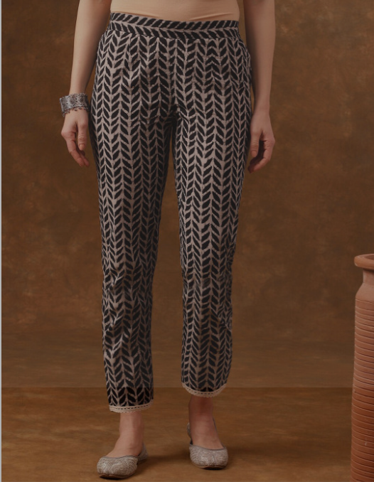 Elegant Black Printed Kurta Set with Dupatta – Timeless Ethnic Grace