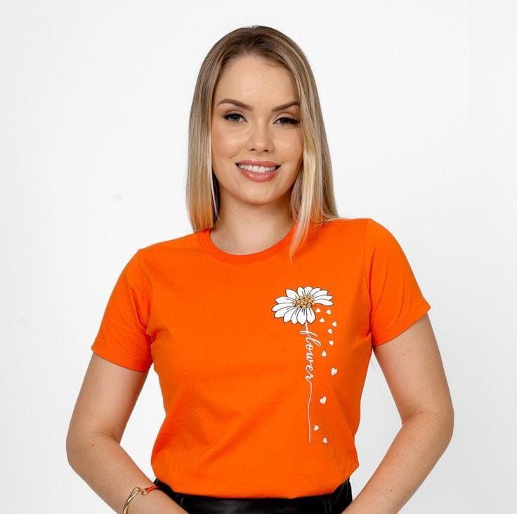 Minimal Daisy Graphic Orange T-Shirt for Women | Aesthetic Floral Tee by Pd Clori