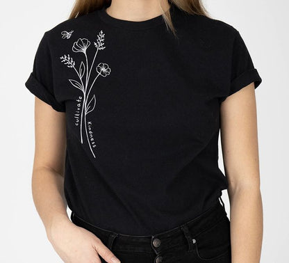 Minimal Floral Line Art Black T-Shirt for Women | Elegant Everyday Style by Pd Clori