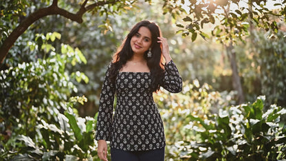 Women’s Black Floral Printed Square Neck Peplum Top – Stylish Long Sleeve Casual Top